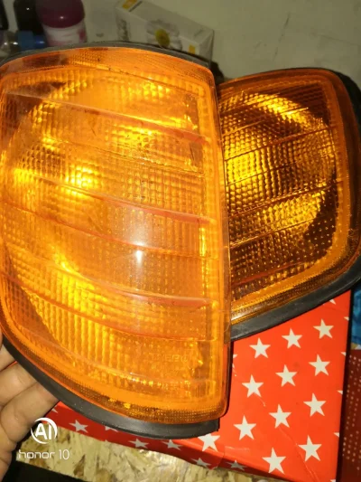 Поворотник от Mercedes w124