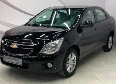 Лобовое стекло на Chevrolet Cobalt