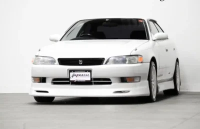 Лобовое стекло на Toyota Mark 2, 1994
