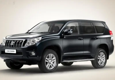 Лобовое стекло на Toyota Land Cruiser Prado 150, 2010