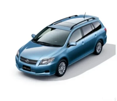 Лобовое стекло на Toyota Fielder 2008