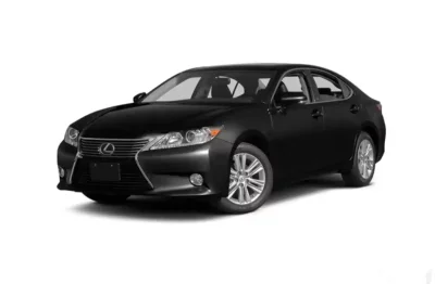 Лобовое стекло на Lexus ES350 2015
