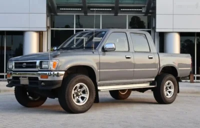 Лобовое стекло Toyota Hilux Pickup 1998