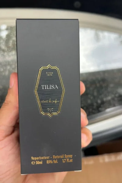 Духи Sasan Tilisa