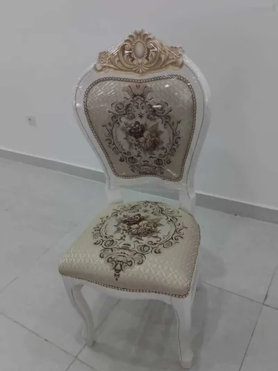Стул для гостиной