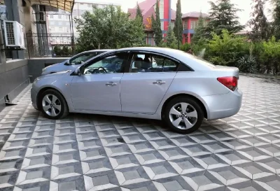 Chevrolet Cruze, 2009