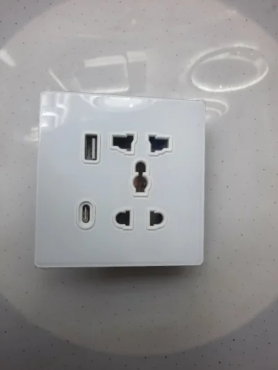Розетка Type-C