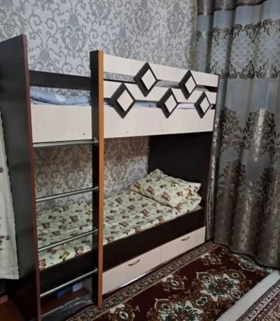 Двухъярусная кровать