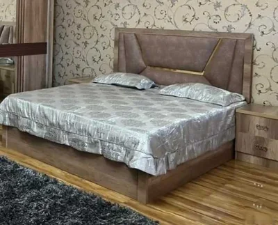 Кровать двуспальная