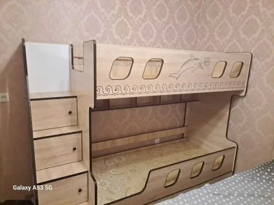 Двухъярусная кровать — миниатюра 2