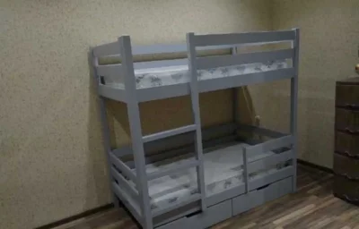 Двухъярусная кровать