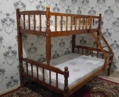 Двухъярусная кровать