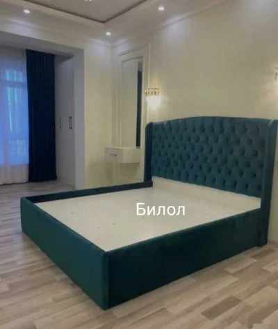 Кровать двуспальная хай-тек