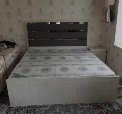 Кровать двуспальная