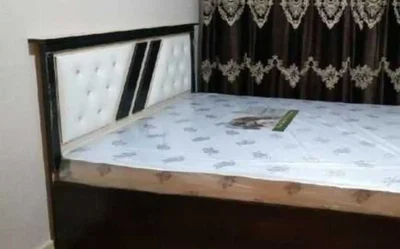 Кровать двуспальная