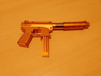 Игрушечный автомат — миниатюра 4