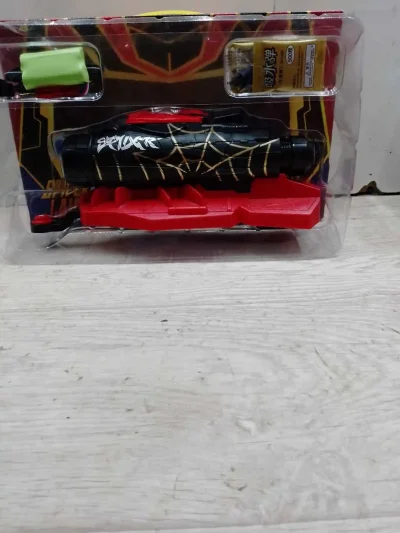 Игрушка рука человек паука — миниатюра 2