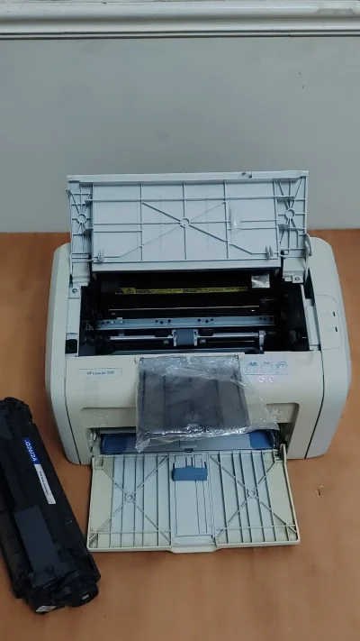 Принтер HP Laserjet 1016