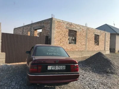Продажа постройки с земельным участком 8 сот.,Мехнатобод ( Аэропорт)