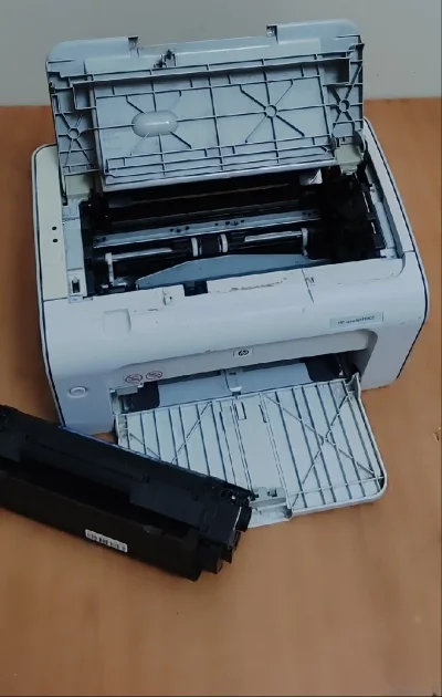 Принтер Hp LaserJet P1005