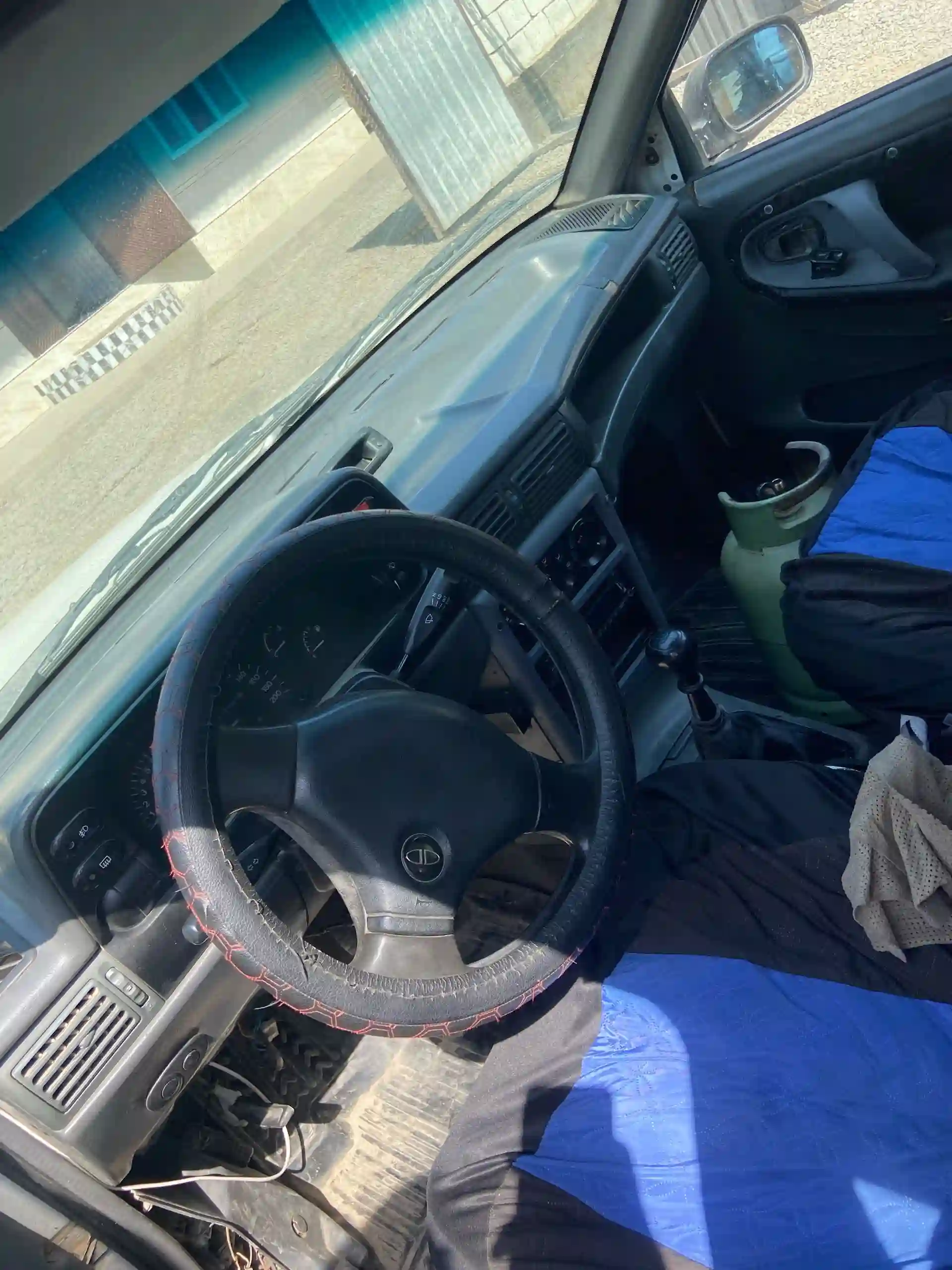 Daewoo Nexia 1996 — миниатюра 6