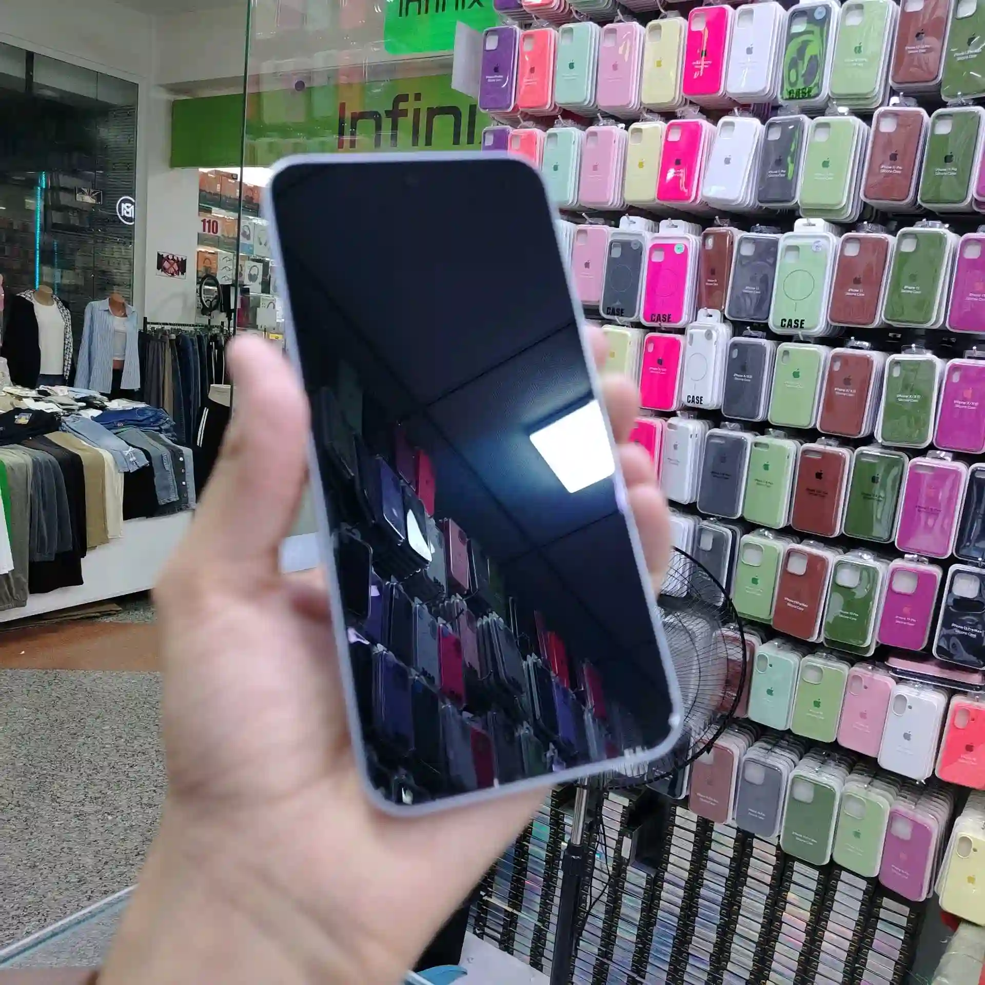 OPPO Reno 14F 5G — миниатюра 2