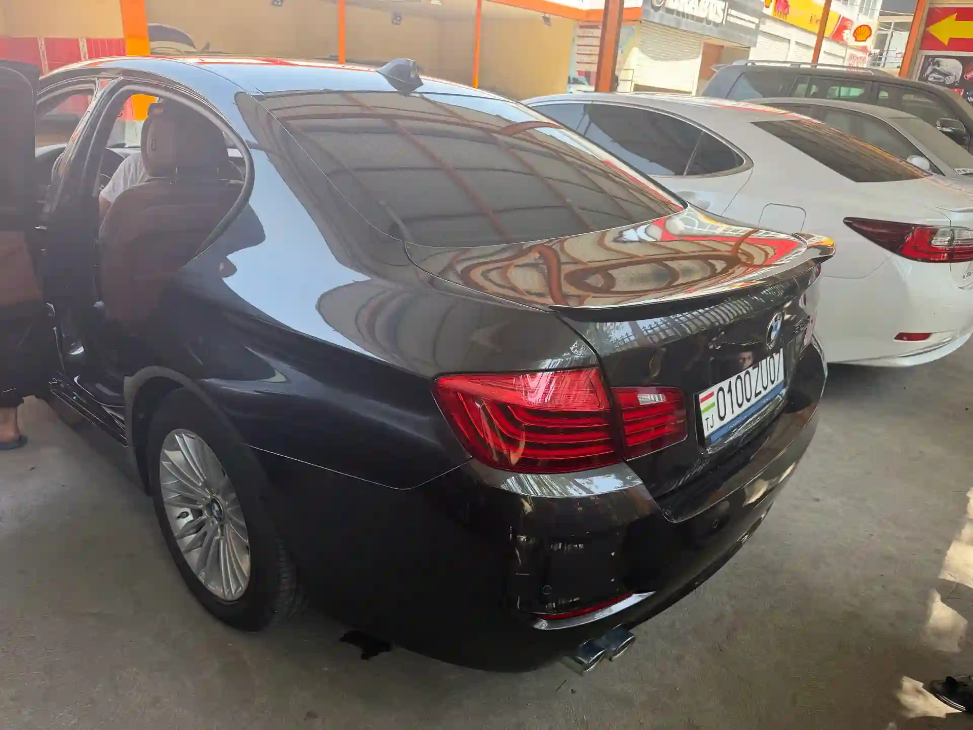 BMW 5 series 2015 — миниатюра 2