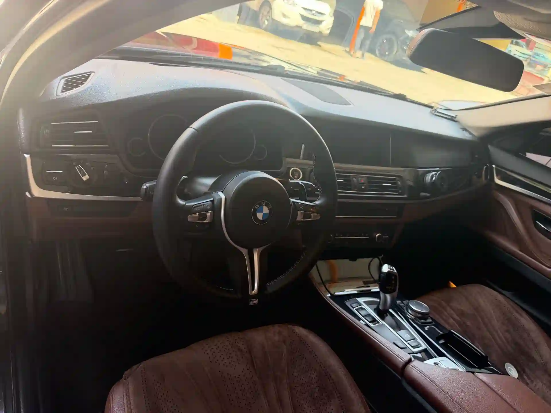 BMW 5 series 2015 — миниатюра 7