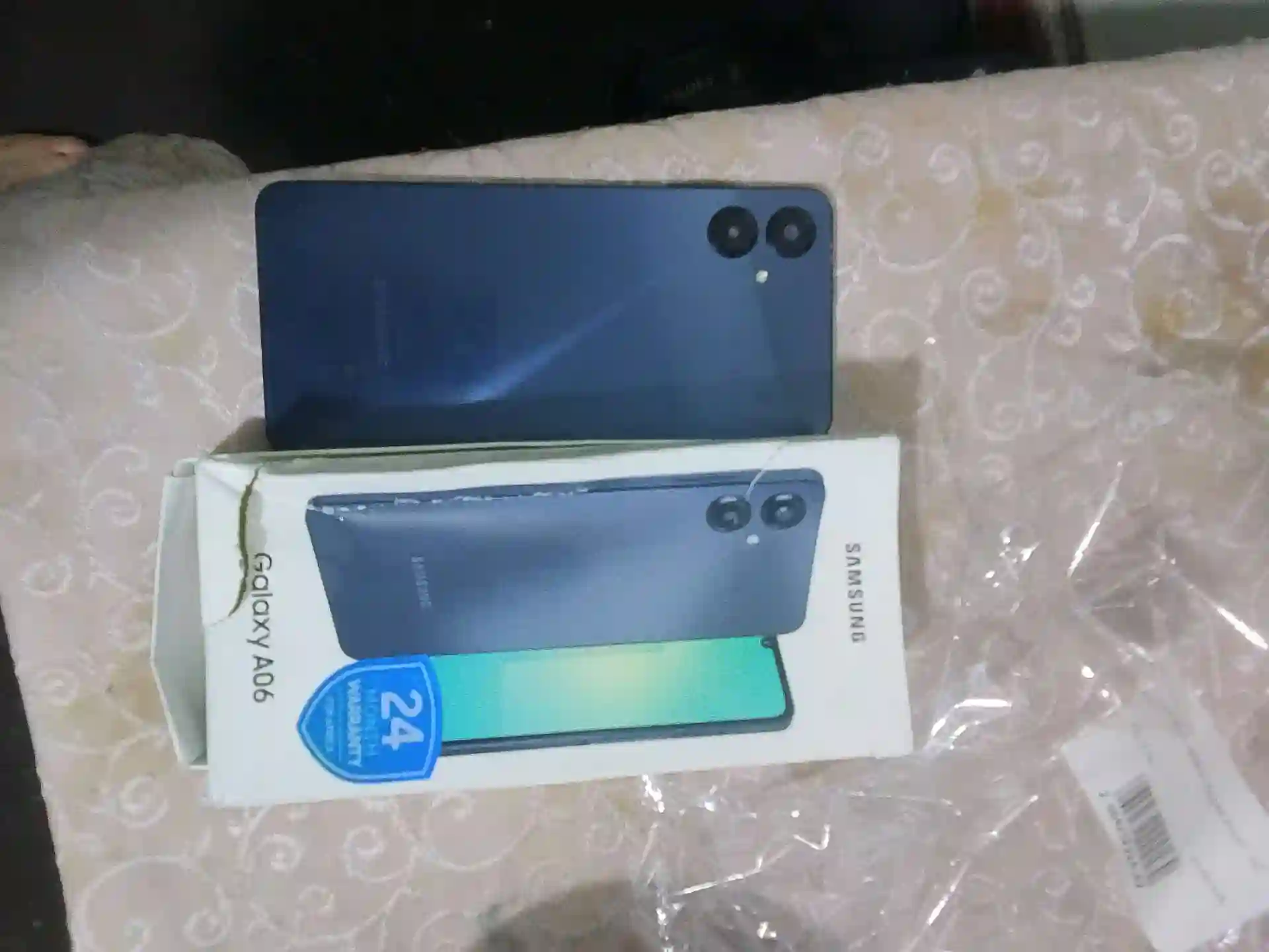 Samsung Galaxy A06 64 gb — миниатюра 2
