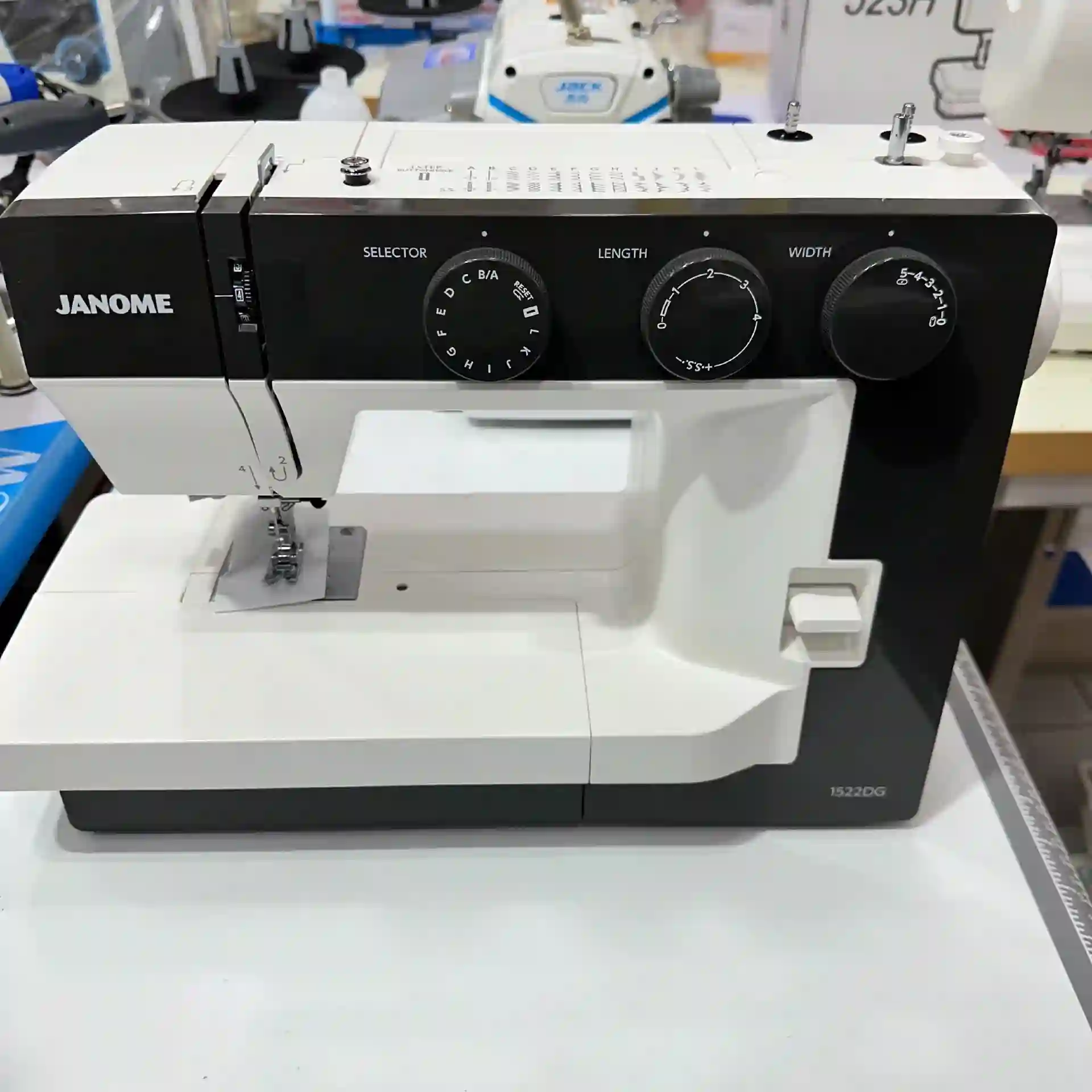 Мошинаи Дарздузи JANOME 1522 — миниатюра 2