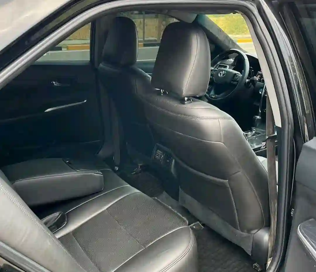 Toyota Camry 2015 — миниатюра 10