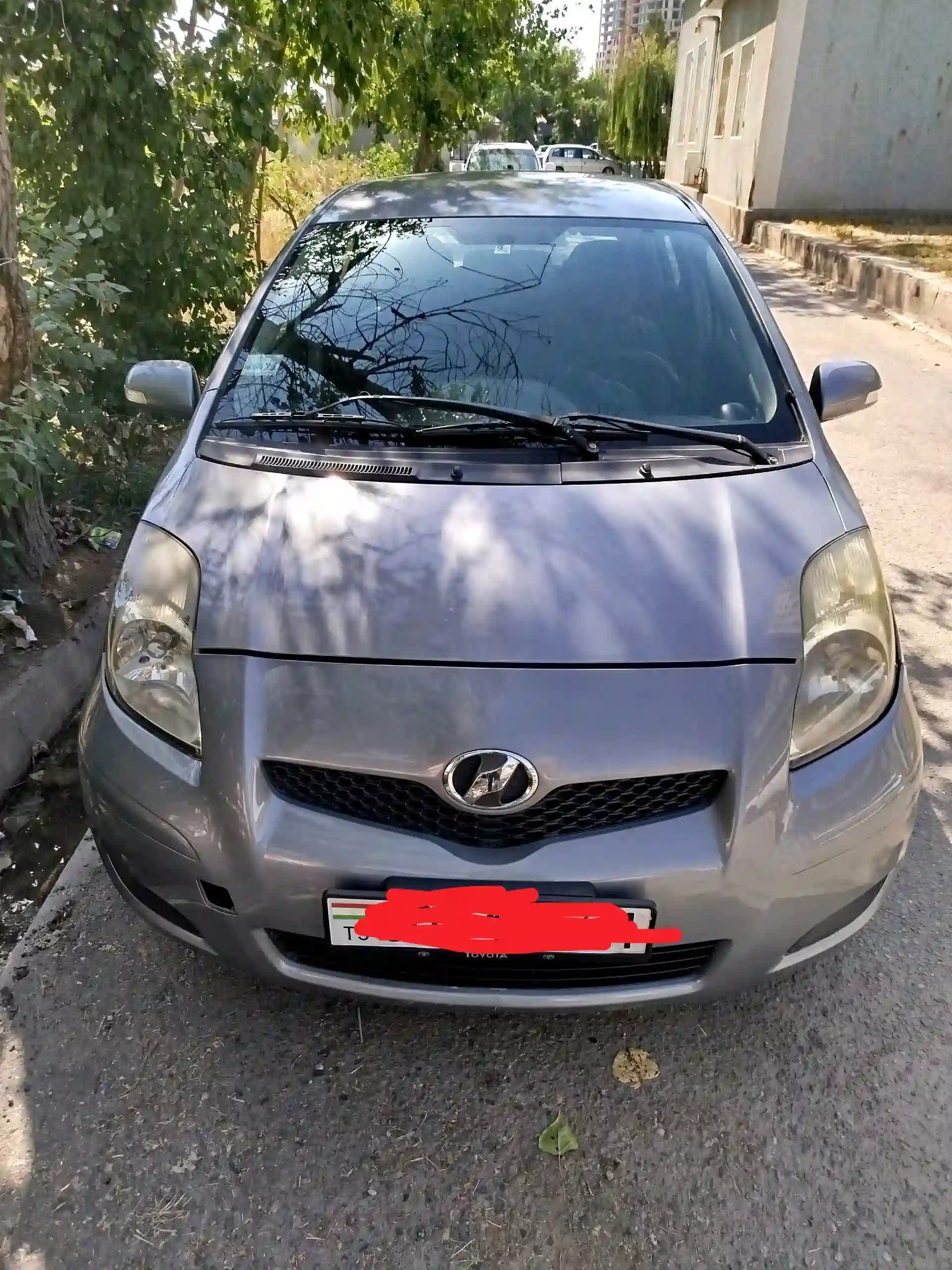 Toyota Vitz 2010 — миниатюра 6