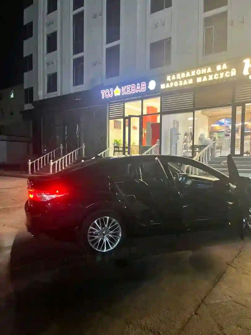 Toyota Camry 2020 — миниатюра 4