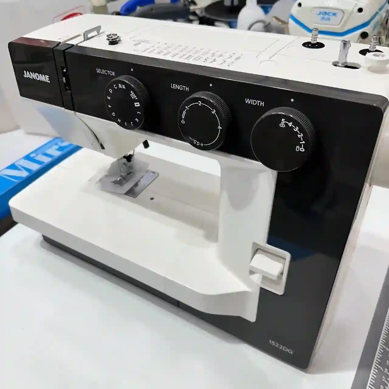 Мошинаи Дузандаги JANOME 1522 — миниатюра 3