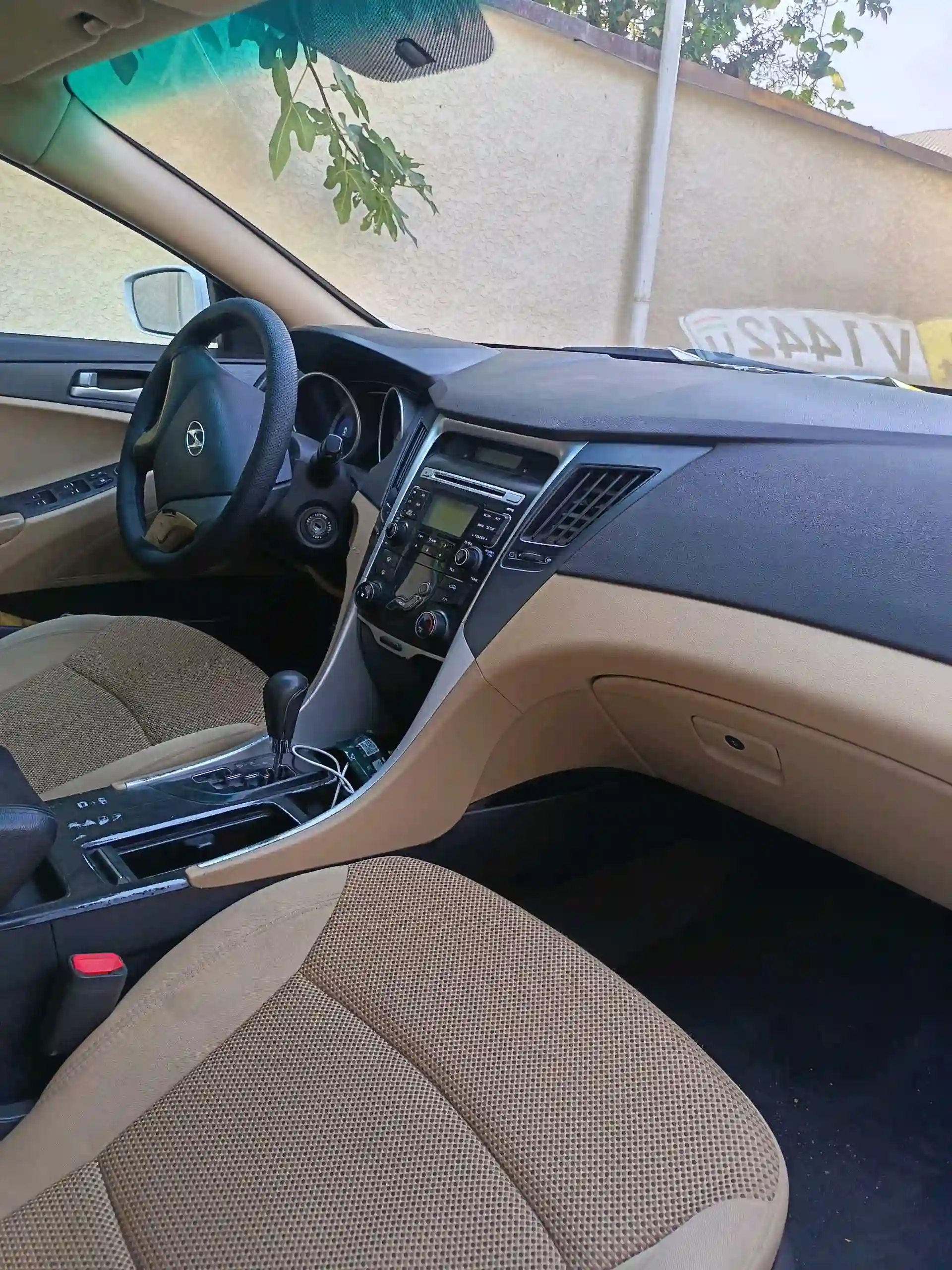 Hyundai Sonata 2010 — миниатюра 11