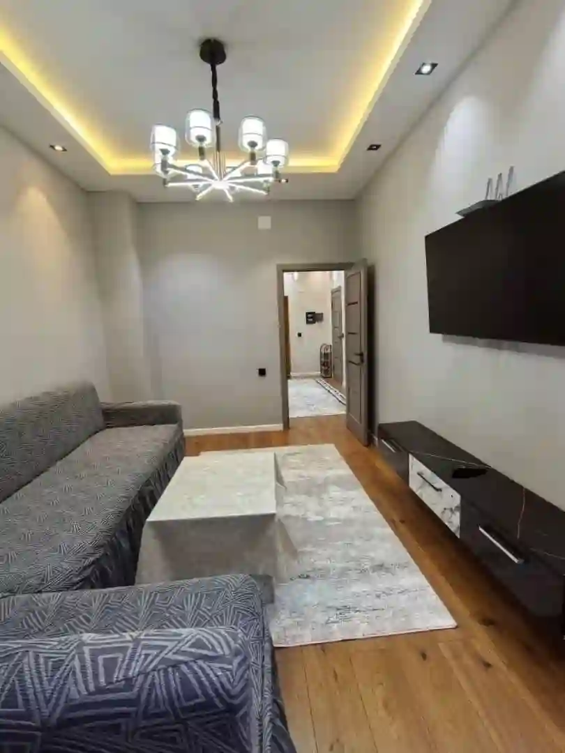 2-к квартира, 3 этаж, 57 м², шохмансур — миниатюра 1