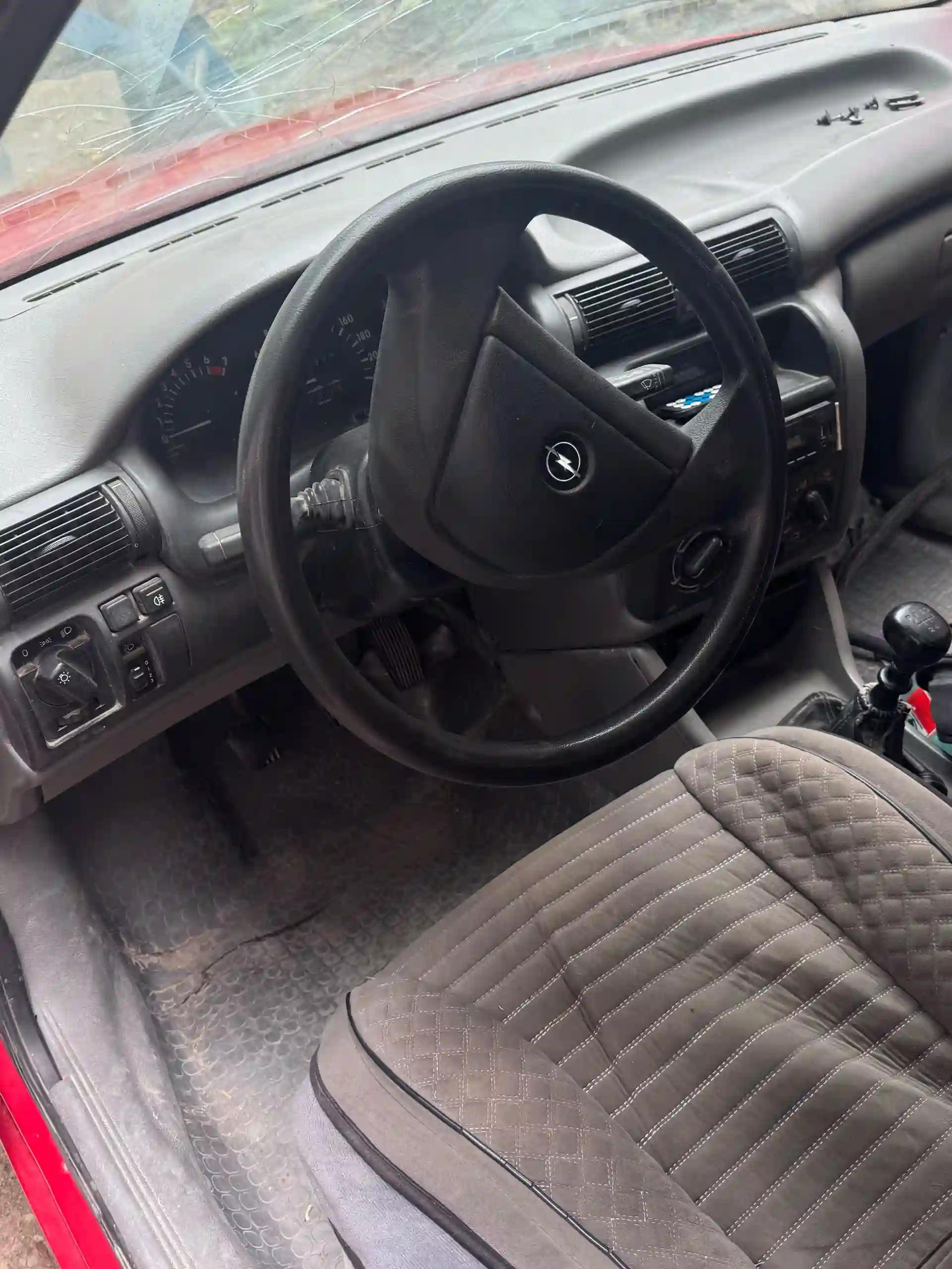 Opel Astra f 1992 — миниатюра 1