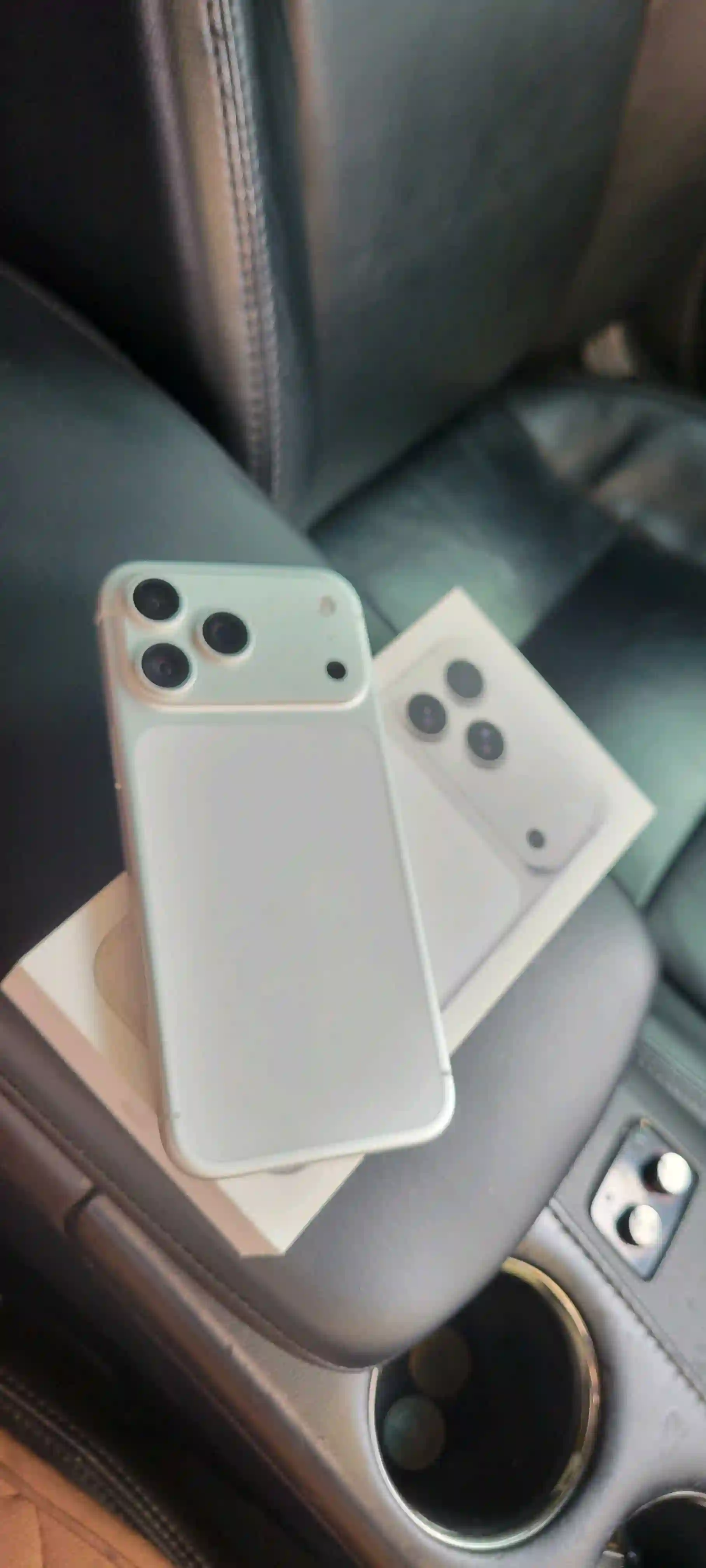 Apple IPhone 17 Pro Max 256 gb — миниатюра 1