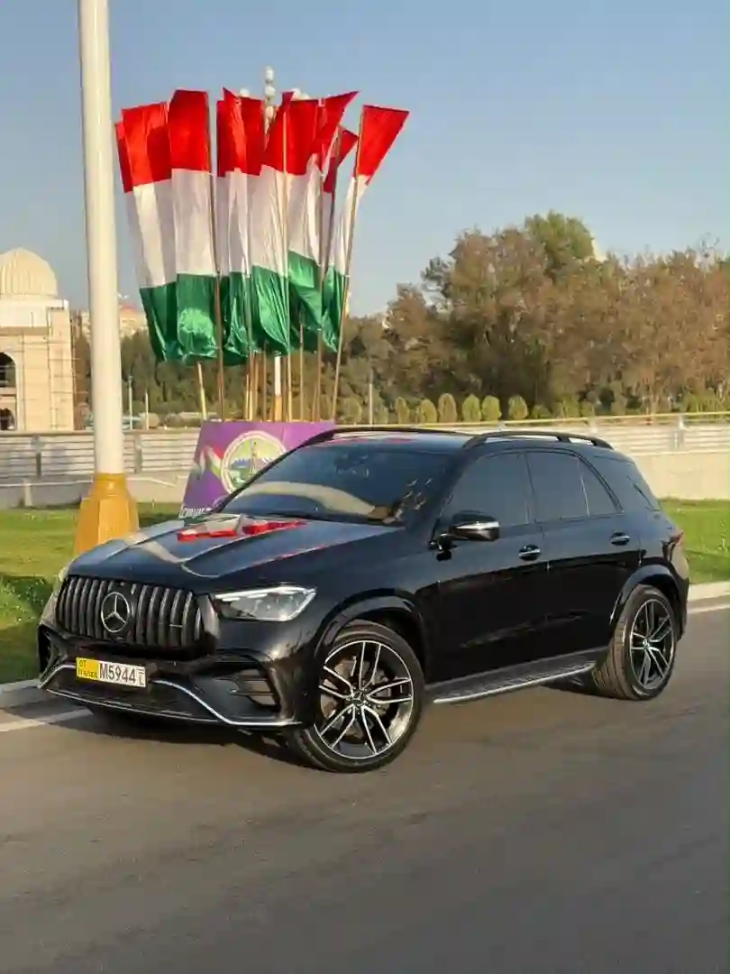 Mercedes-benz Gle class 2024 — миниатюра 3