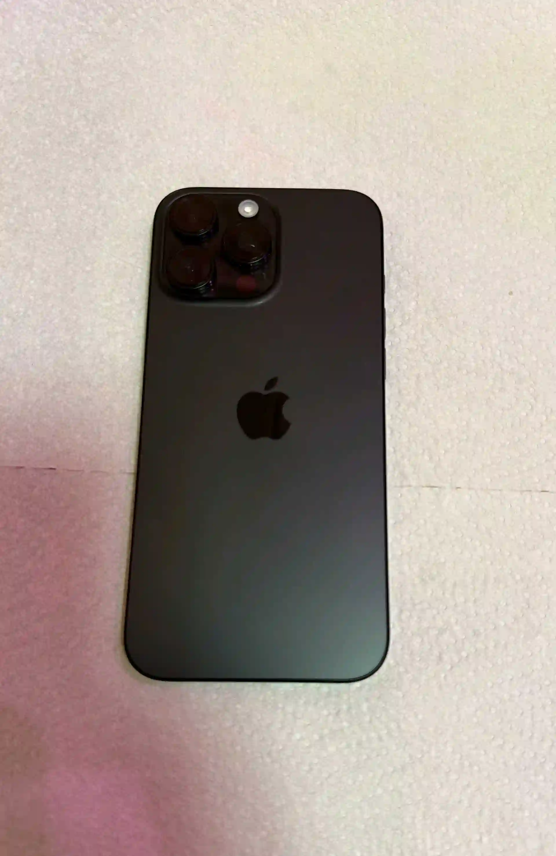 Apple IPhone 16 Pro Max 512 gb — миниатюра 1