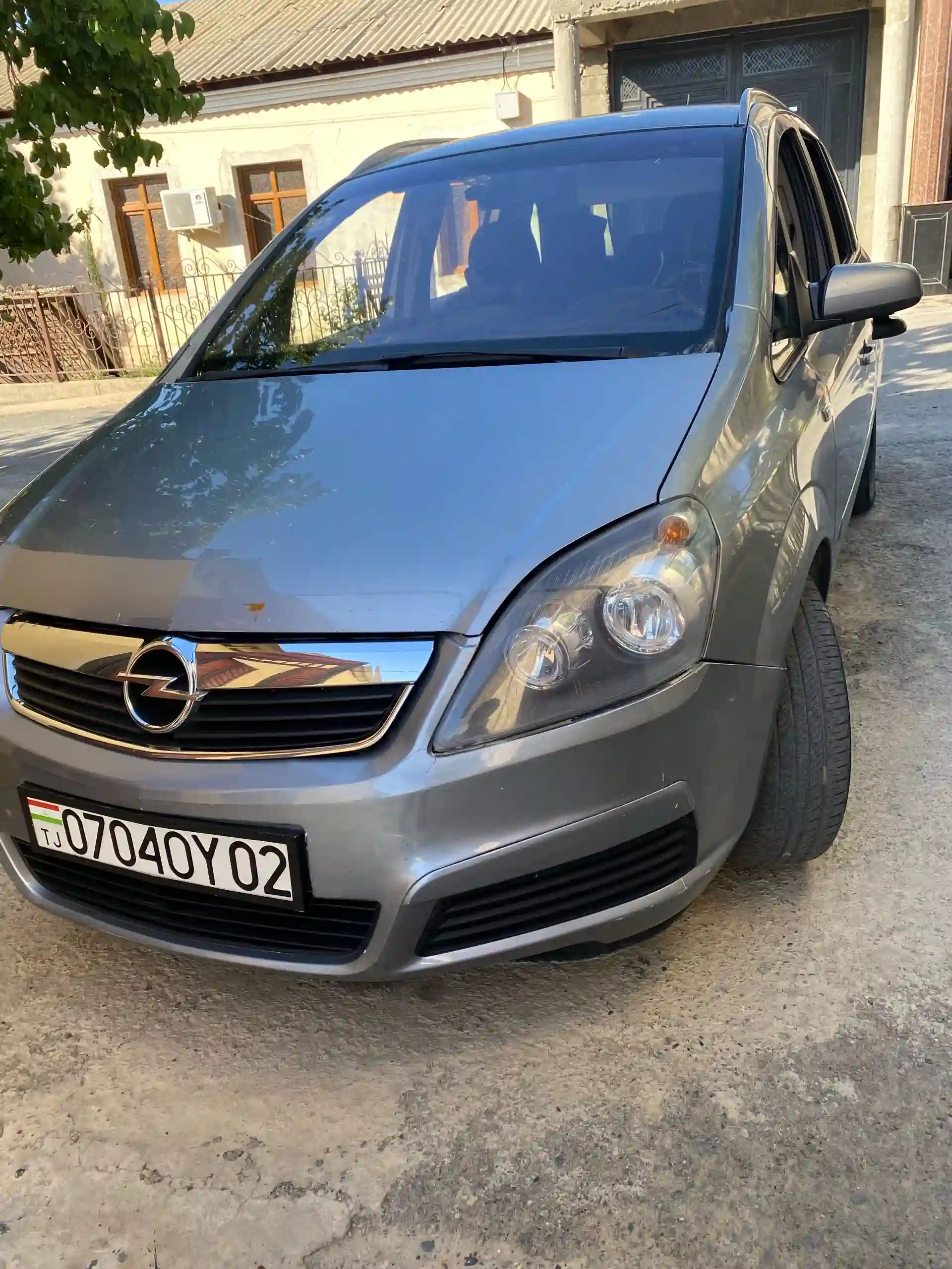 Opel Zafira 2006 — миниатюра 3
