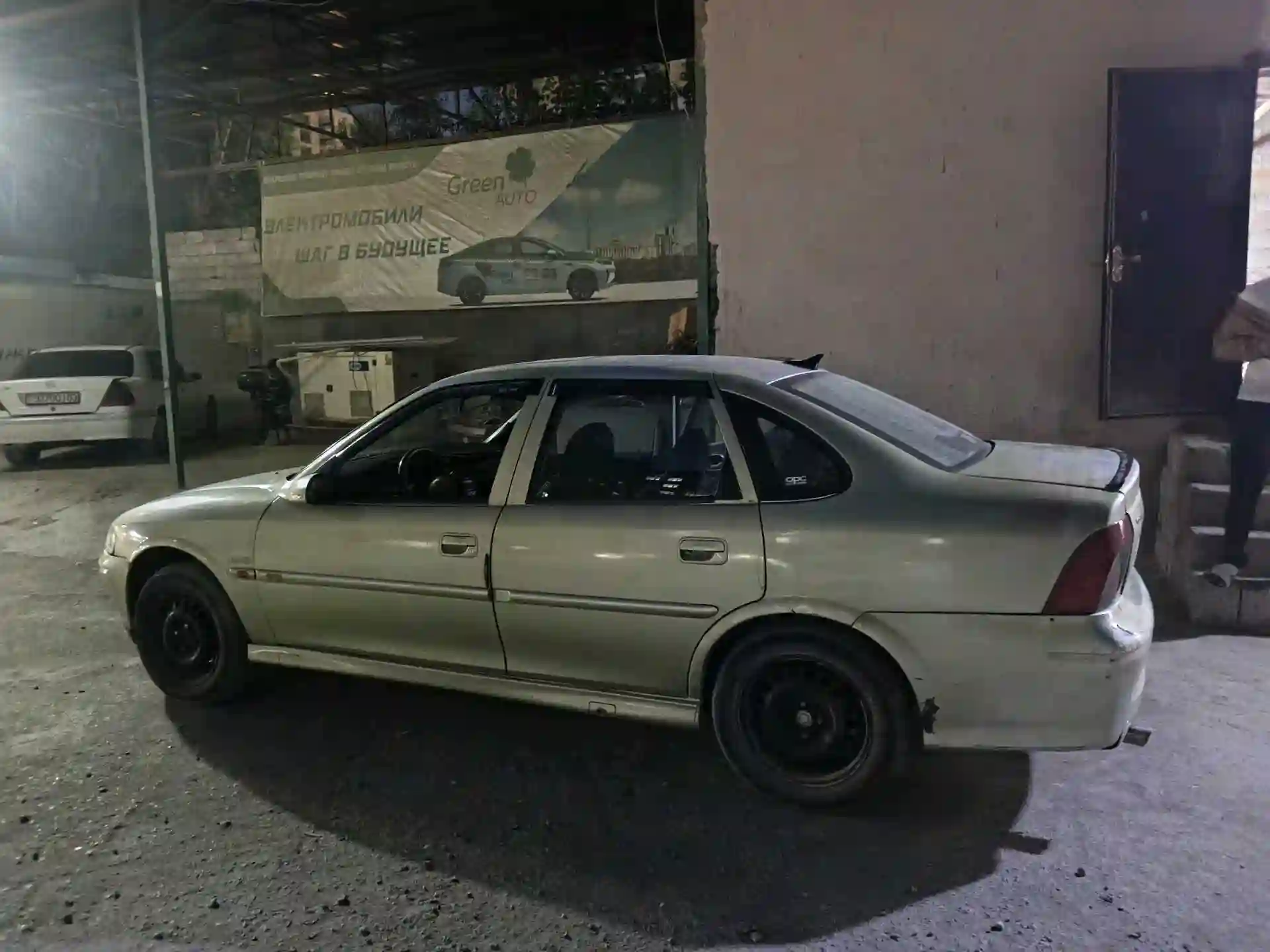 Opel Vectra b 1997 — миниатюра 2