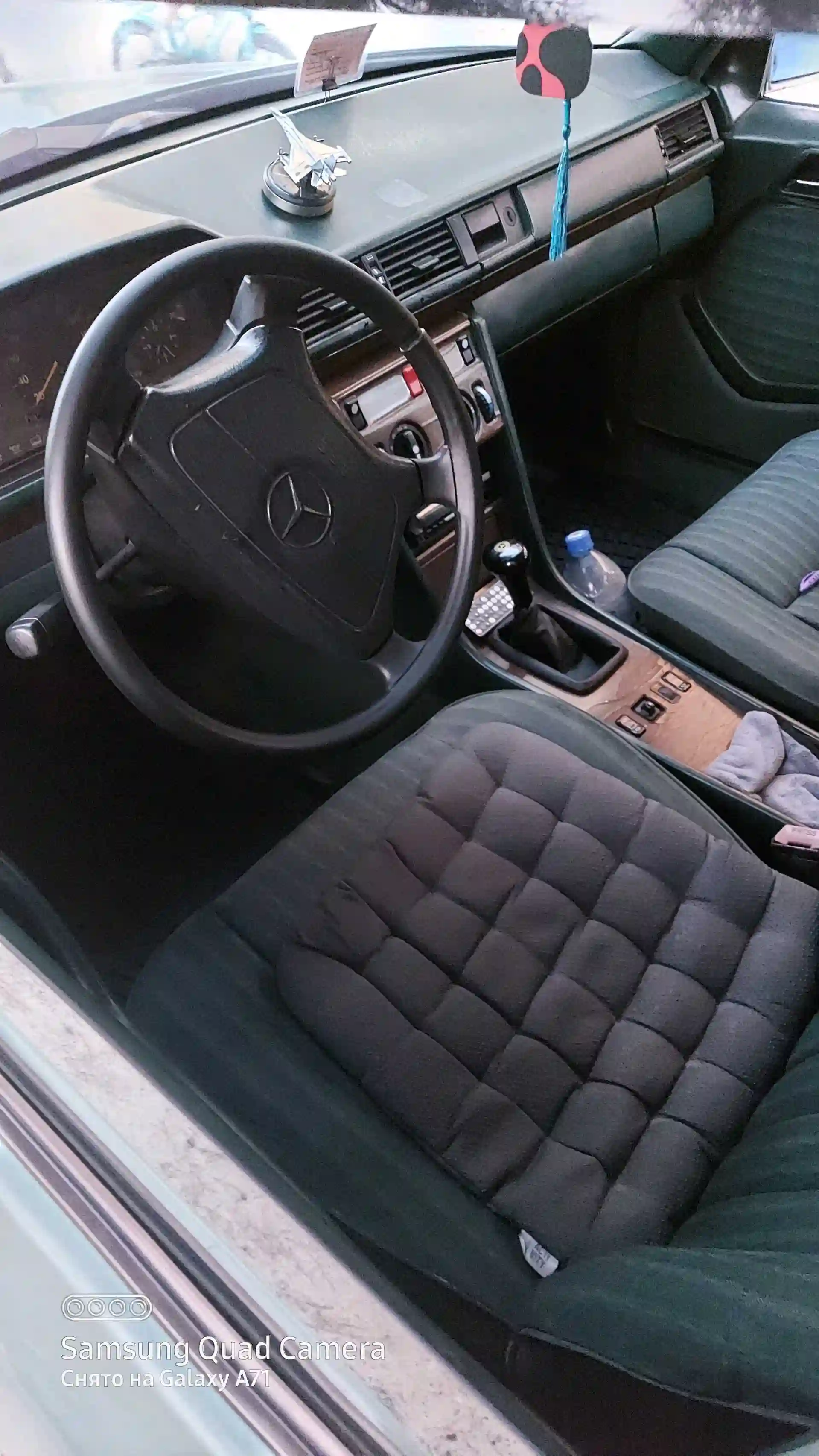 Mercedes-benz W124 1990 — миниатюра 5