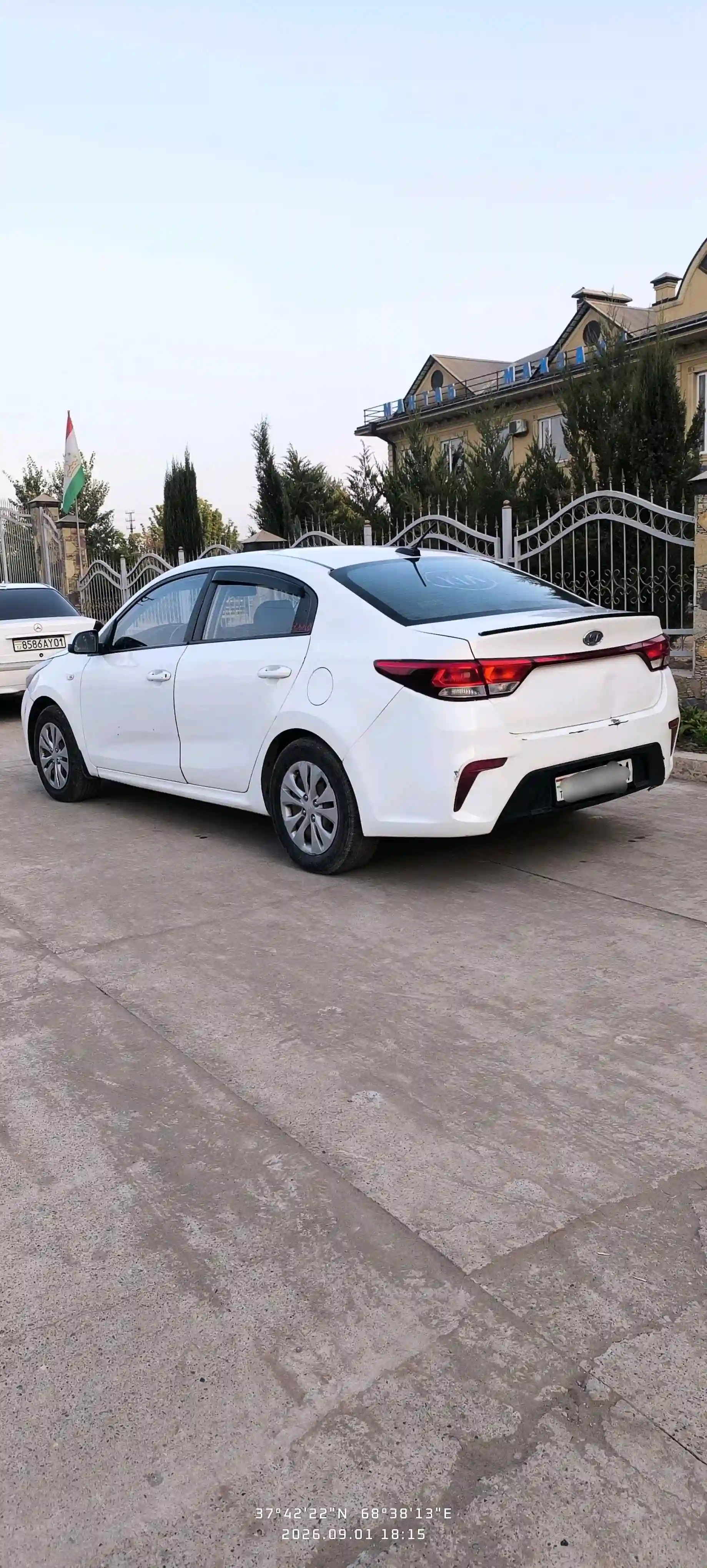 Kia Rio 2017 — миниатюра 6