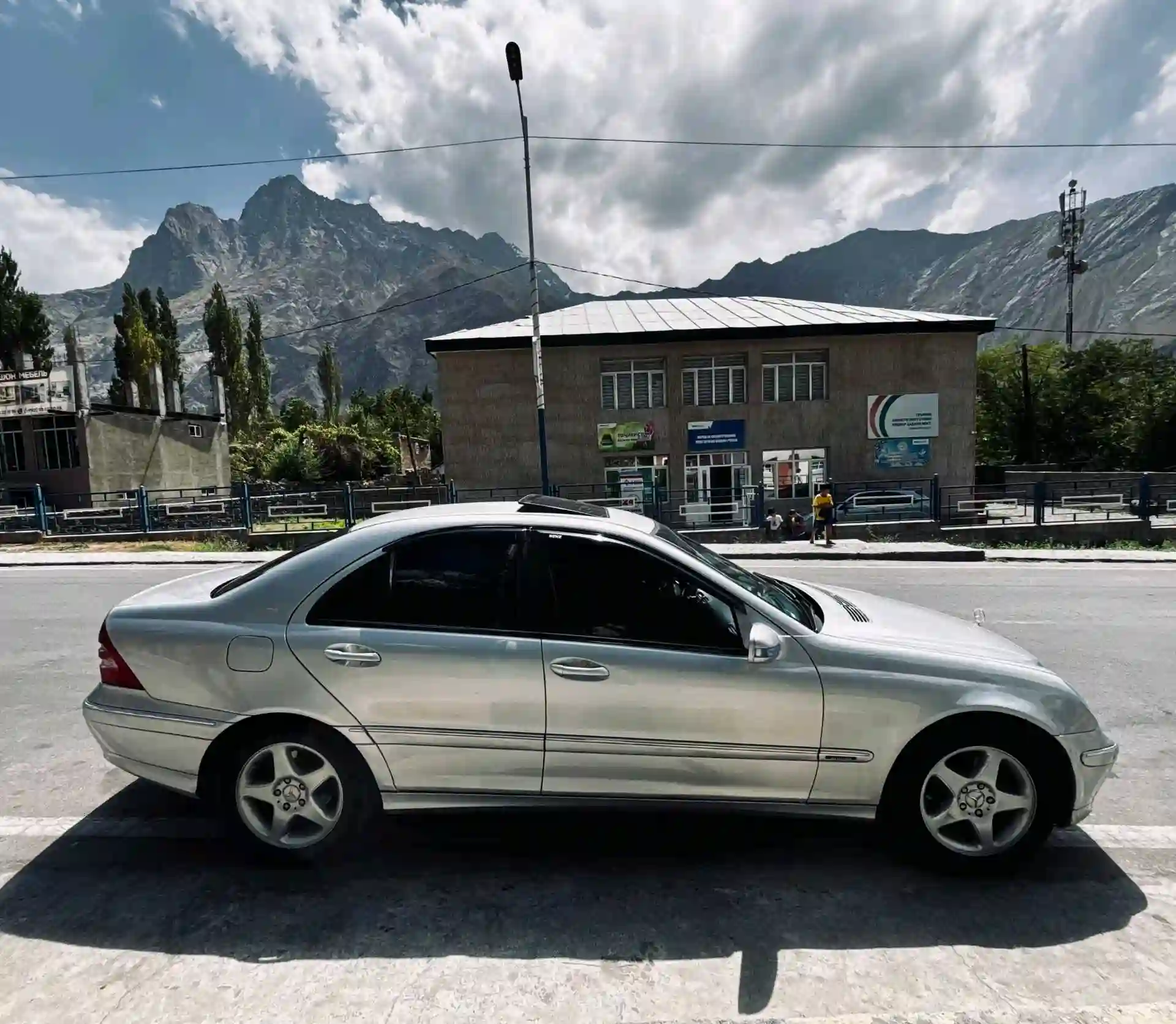 Mercedes-benz C class 2001 — миниатюра 3