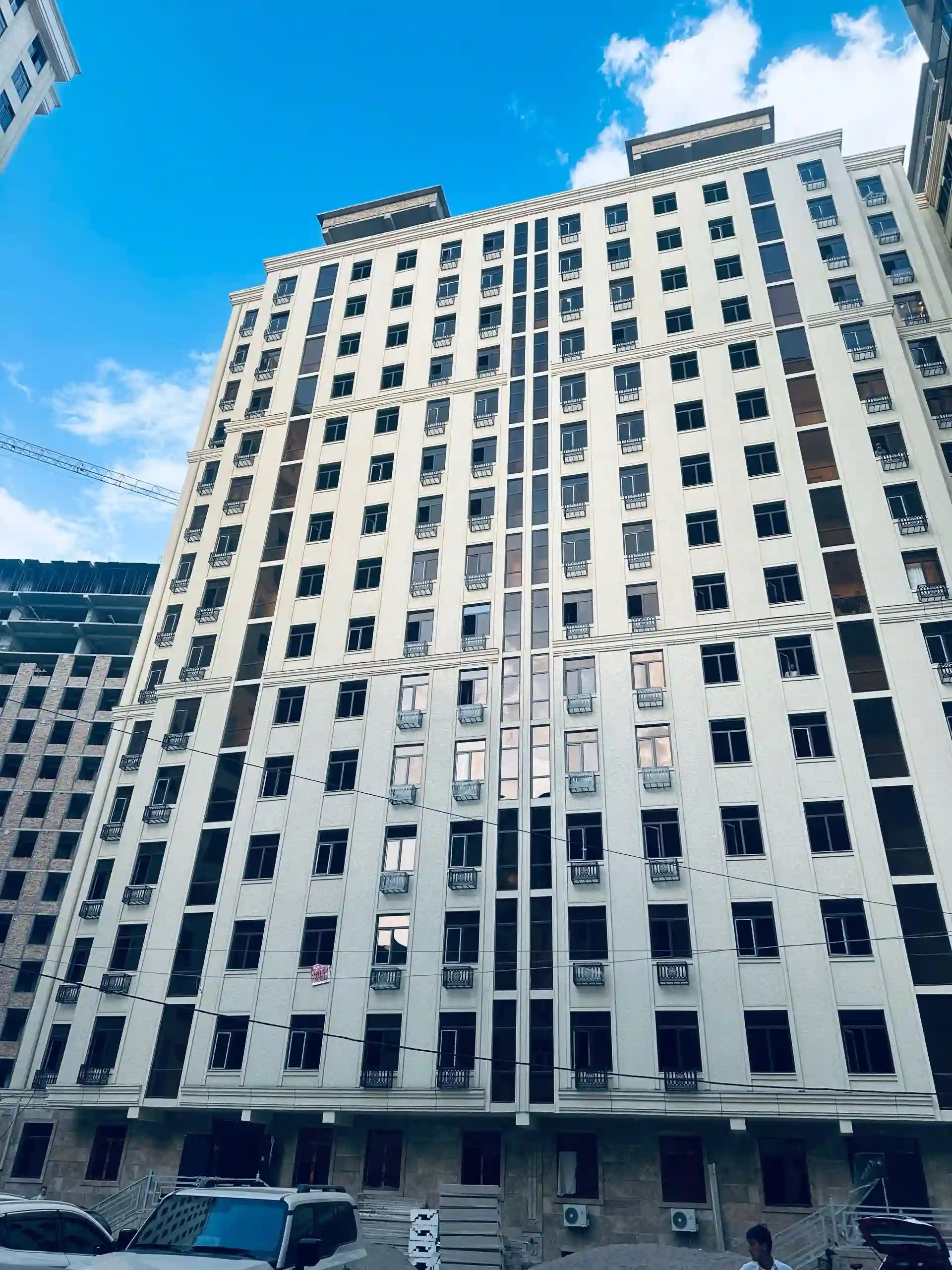 3-к квартира, 10 этаж, 74 м², Рудаки
