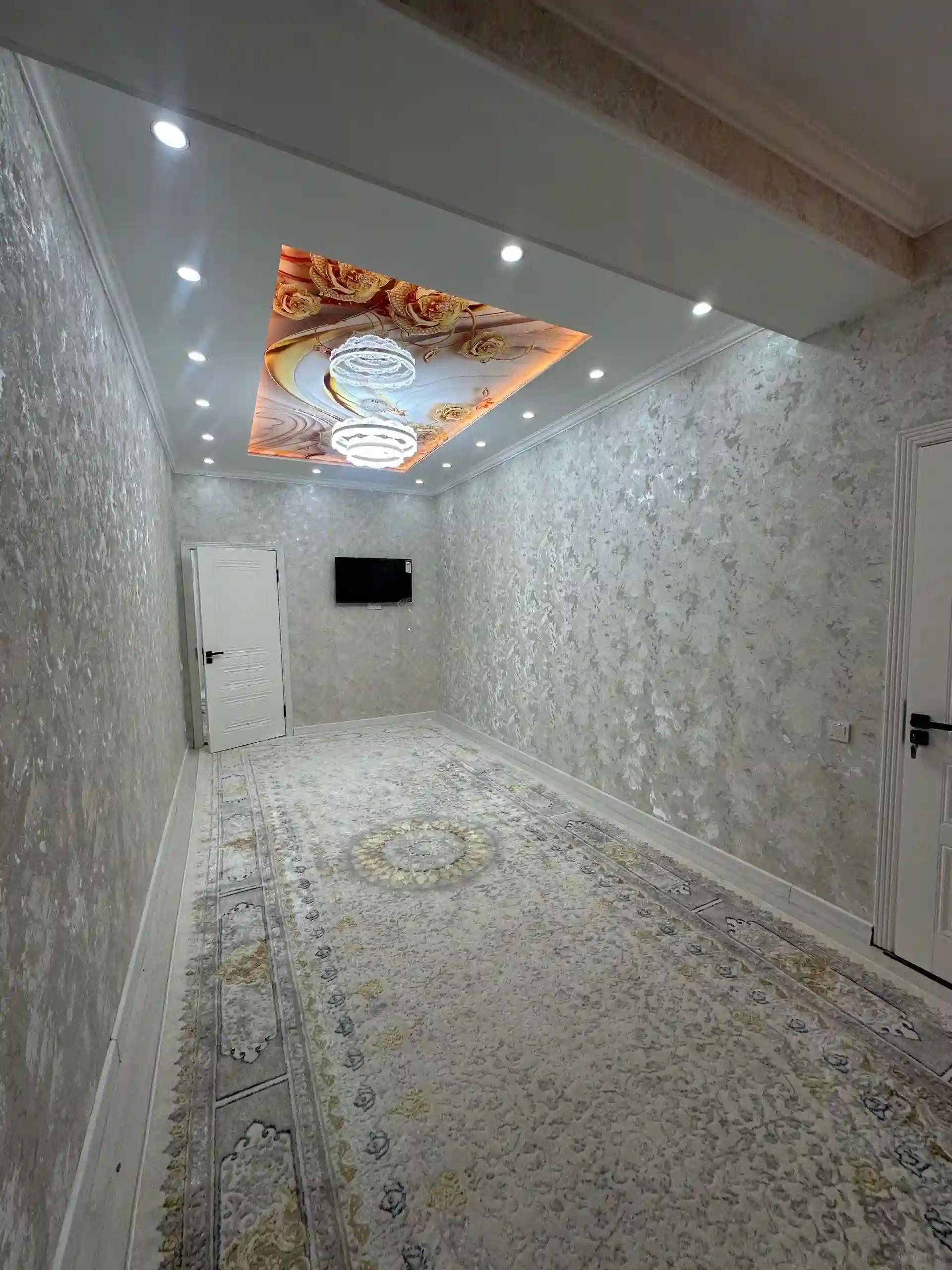 3-к квартира, 10 этаж, 74 м², Рудаки — миниатюра 3