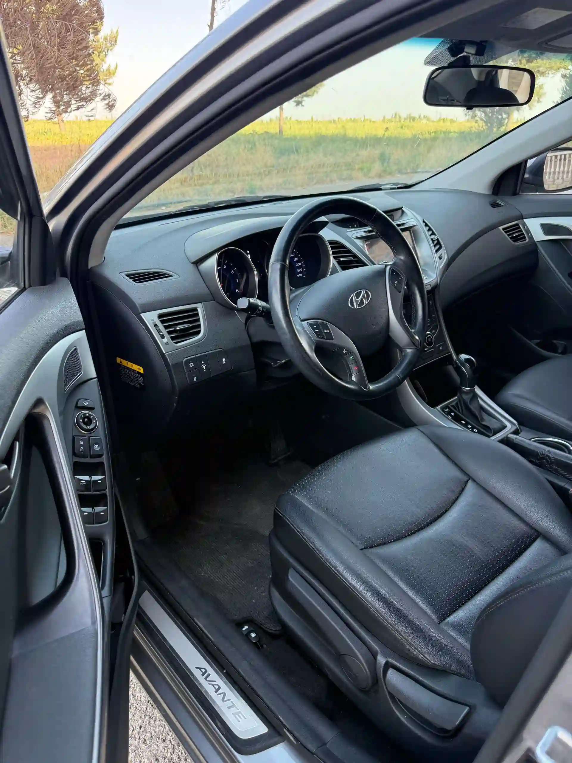Hyundai Avante 2014 — миниатюра 7