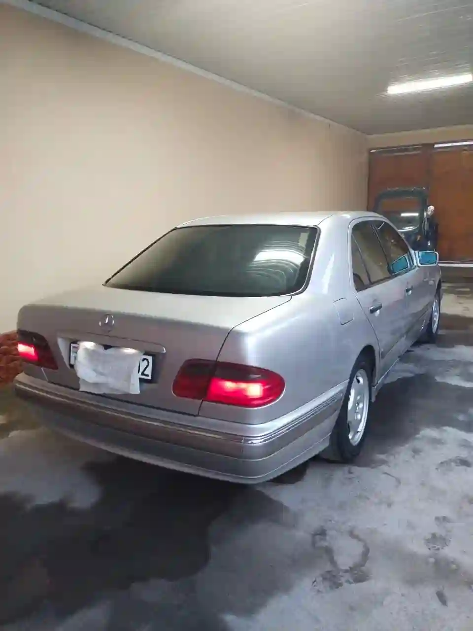 Mercedes-benz E class 1997 — миниатюра 15