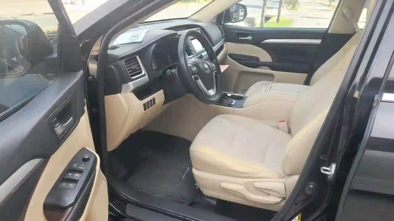 Toyota Highlander 2017 — миниатюра 6